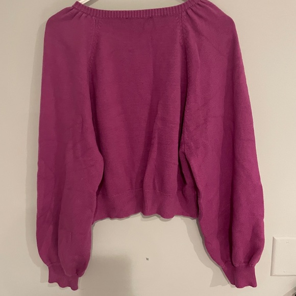 Ann Taylor - Picture 3 of 4